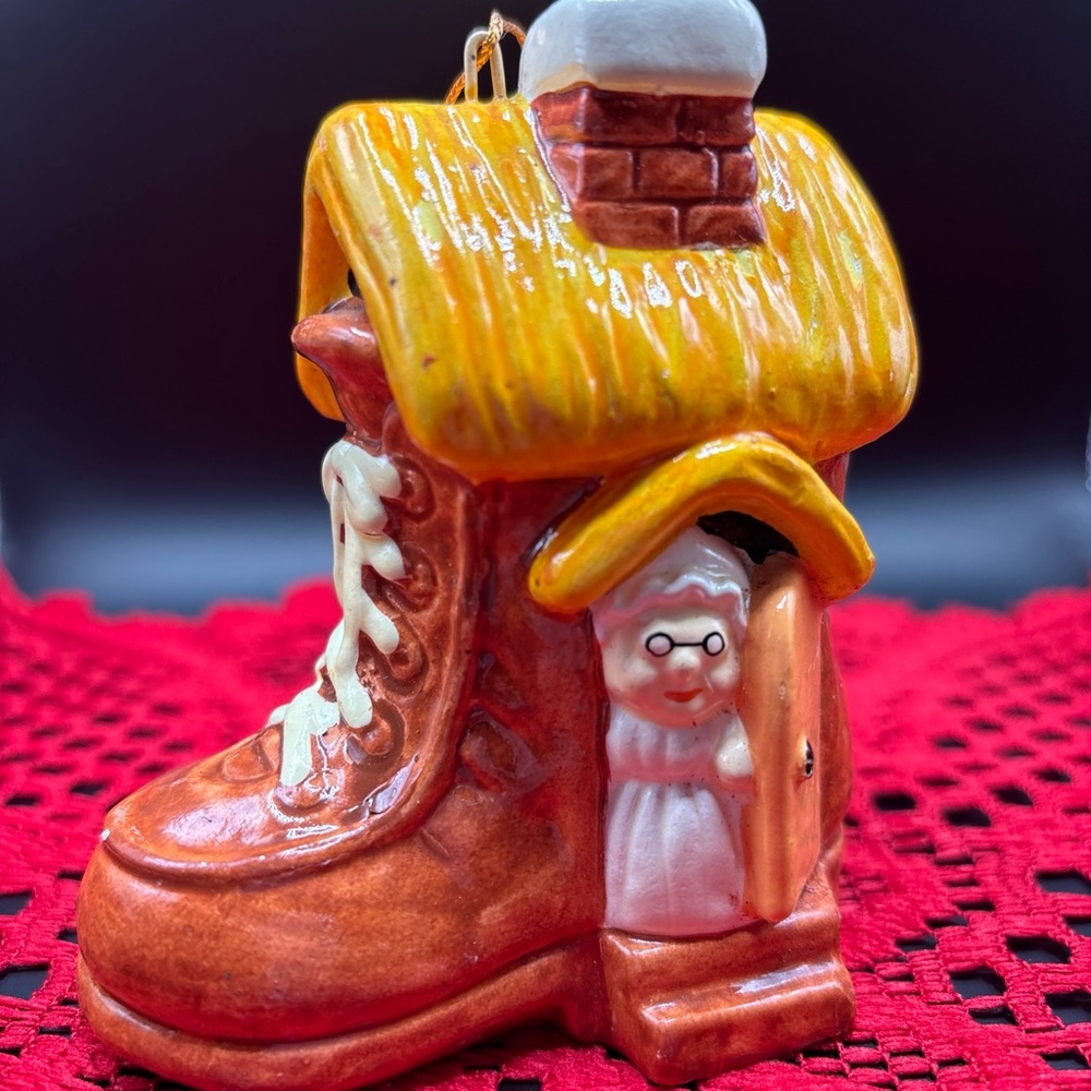 Lady in shoe boot house vintage Christmas tree ornament rare decoration fr Korea